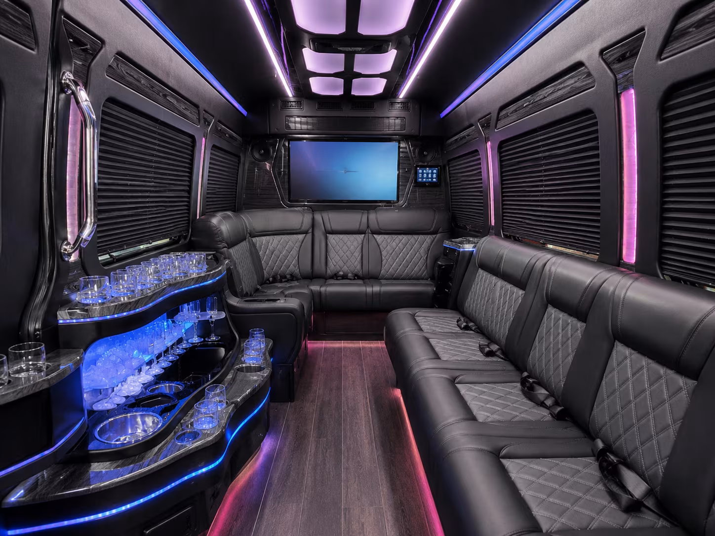 bus rental options for miramar trips