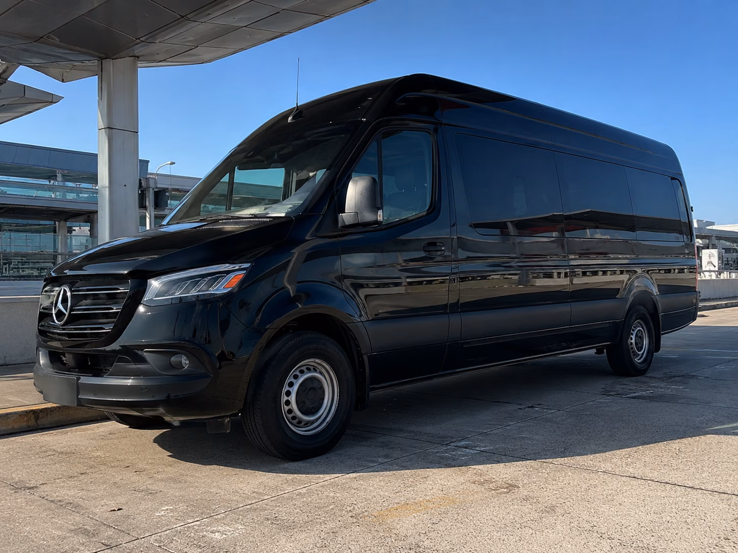 guest shuttles to schnebly s redland winery and wedding venues around miramar