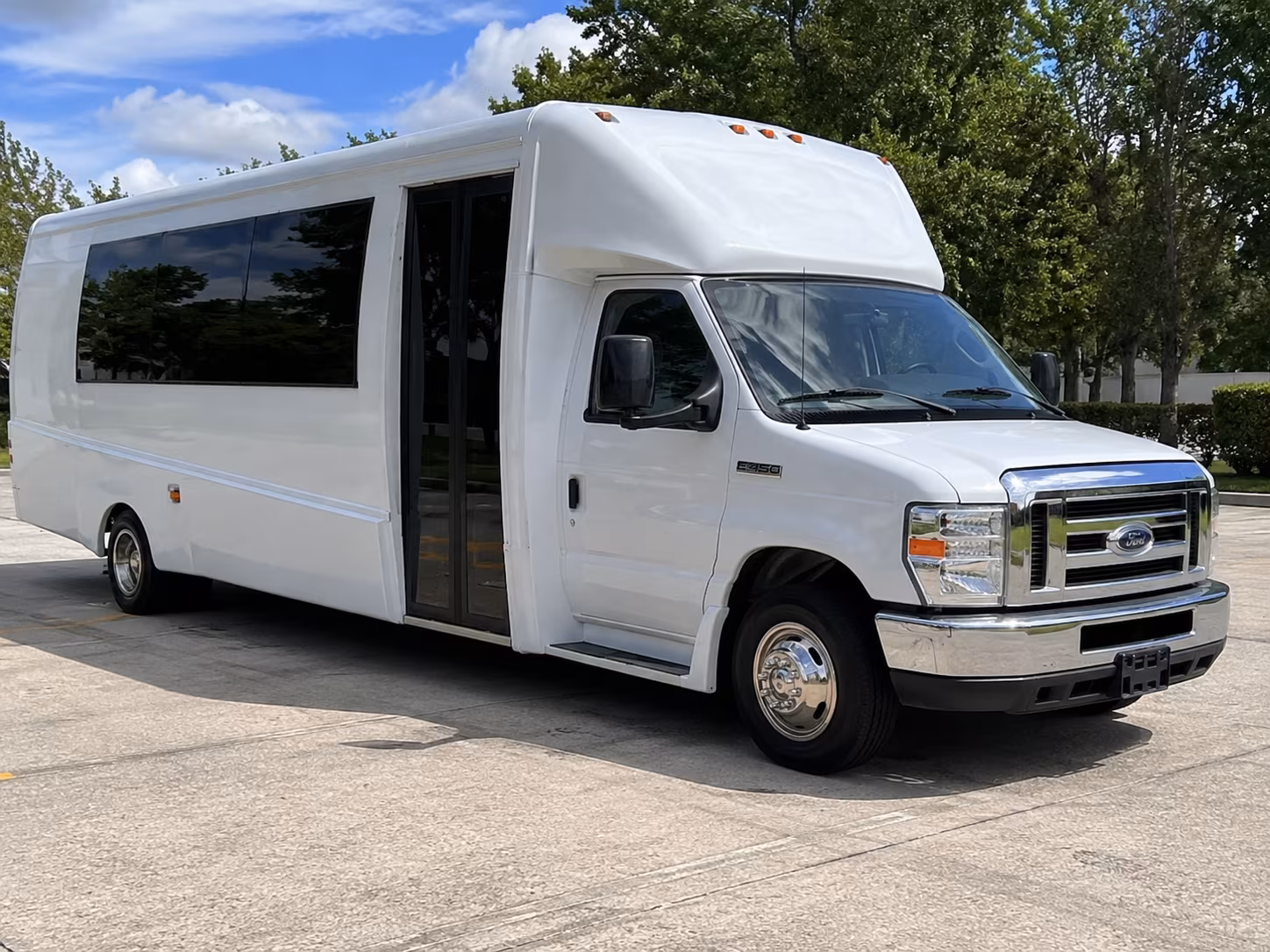 hit every photo stop in your miramar party bus before the dance