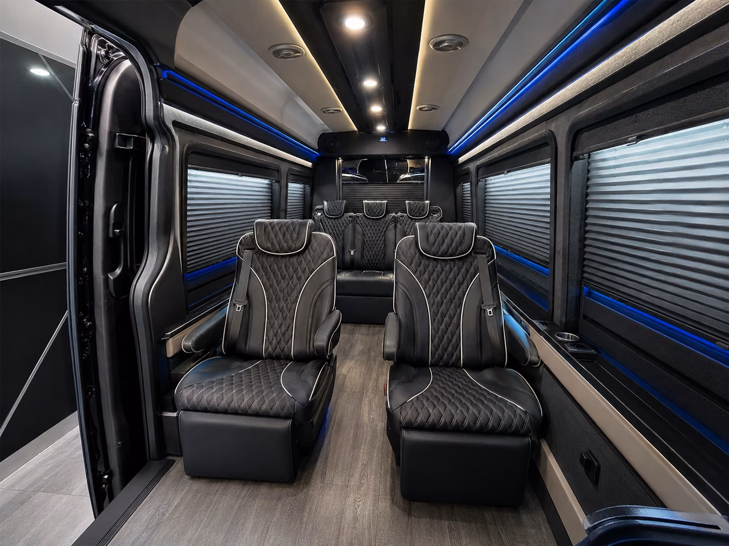 miramar airport shuttle buses for employees